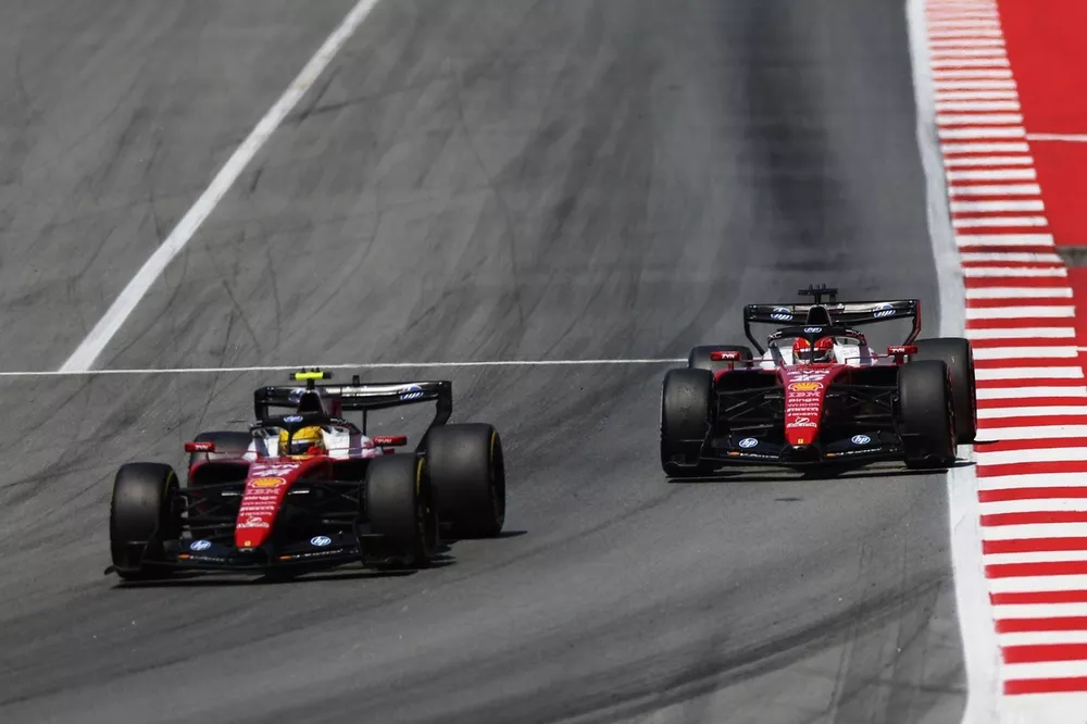 James Hinchcliffe Declares Lewis Hamilton and Ferrari’s 2026 F1 Title Dreams Dead 2 James Hinchcliffe assesses Ferrari and Lewis Hamilton's 2026 F1 title prospects