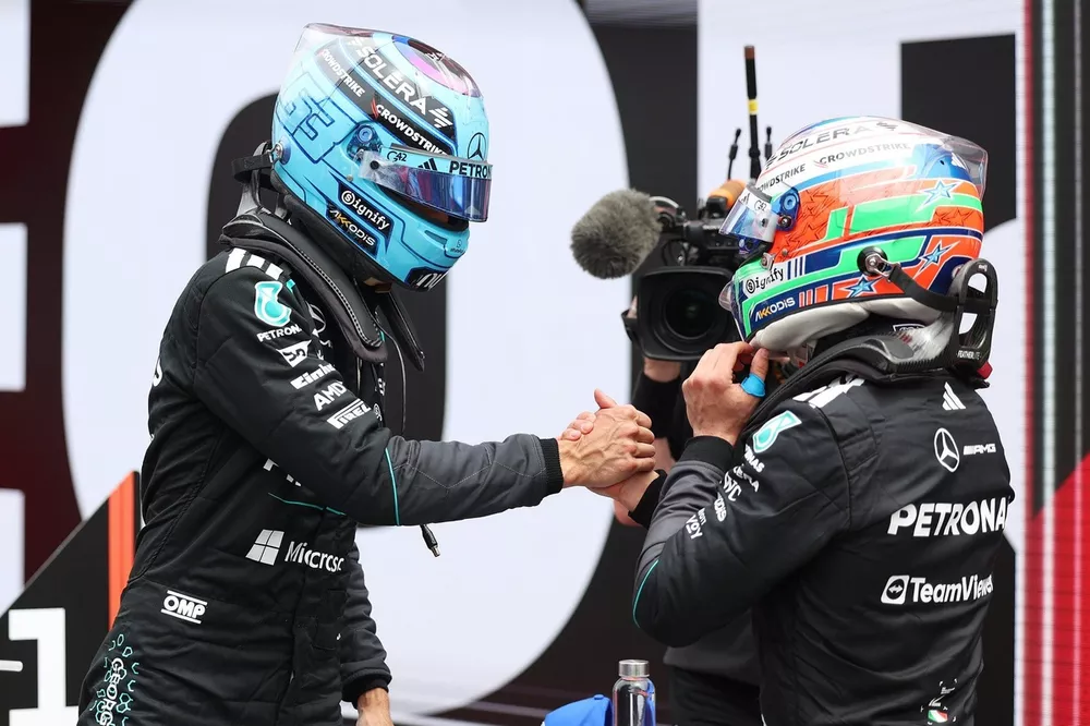George Russell Spots High Pressure on Kimi Antonelli in Intense F1 Title Clash 3 Kimi Antonelli recovers to fifth in Baku after a qualifying crash