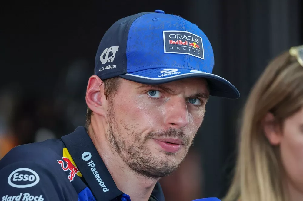 Max Verstappen's Surprising Red Bull 'Turtle' Remark After Monza Setback 3 Verstappen’s Red Bull battles Mercedes on Monza’s straights