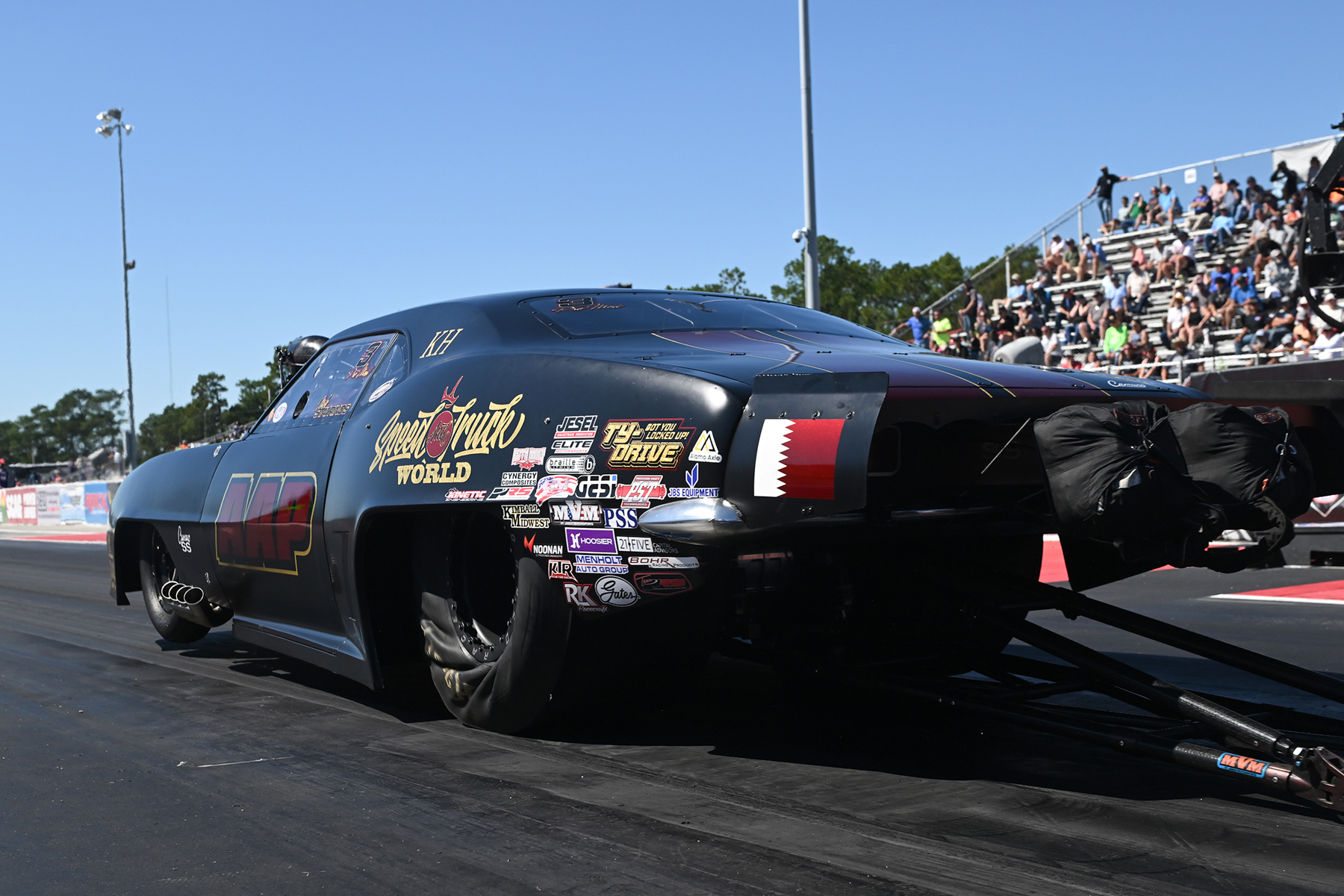 Stavrinos Takes NHRA Pro Mod Points Lead with Thrilling Rockingham Win 2 Michael Stavrinos celebrates Pro Mod points lead after Rockingham win