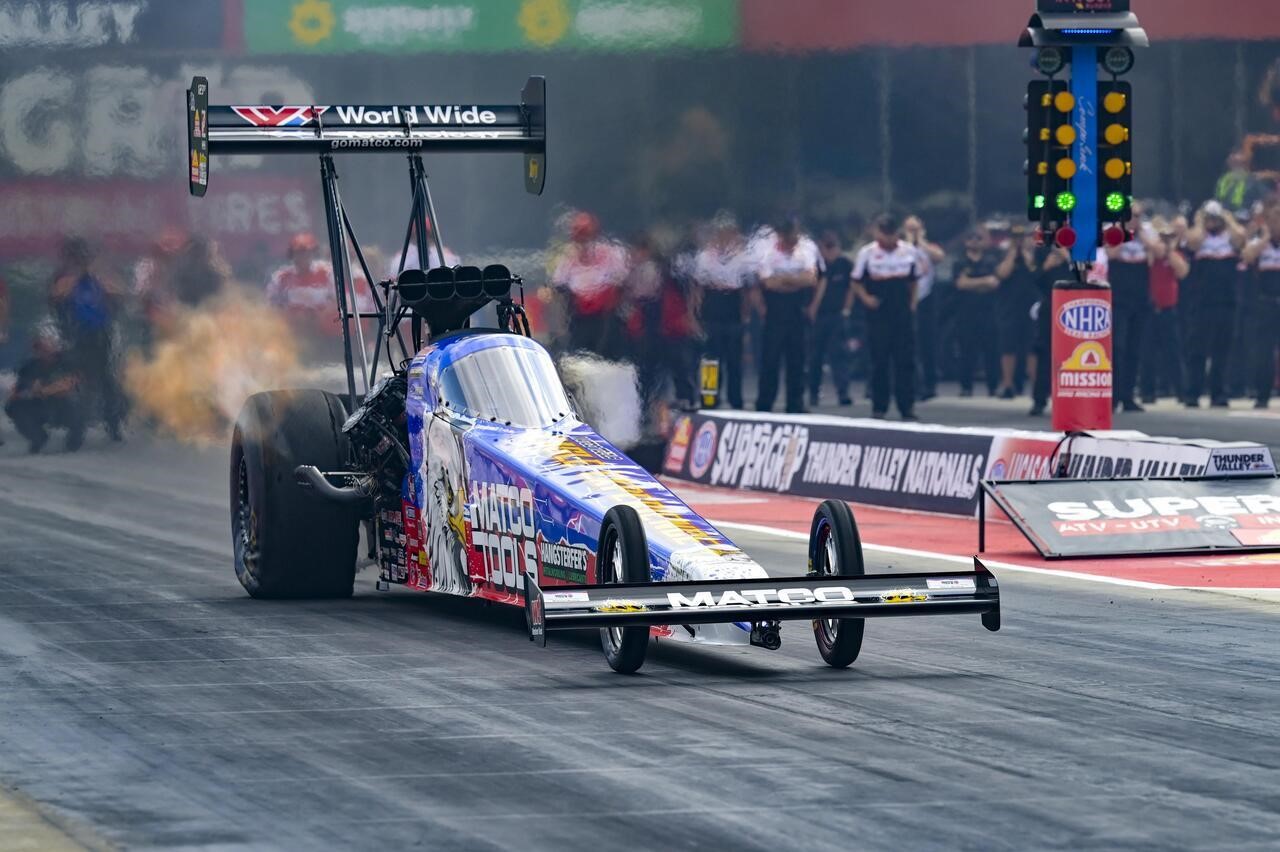 Antron Brown, Five-Time NHRA U.S. Nationals Champ, Storms Into Indy Quarterfinals 2 Antron Brown launches in Top Fuel at Indianapolis Raceway Park