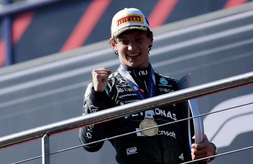 Oscar Piastri opens up on 'painful' Baku shock aftermath 2 Oscar Piastri endured a difficult Azerbaijan GP after a costly lap-40 double lock-up.