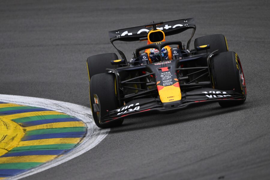 McLaren Launches Bold Strategy for High-Stakes Baku Showdown 3 Red Bull's revised floor and sidepod concept for Baku