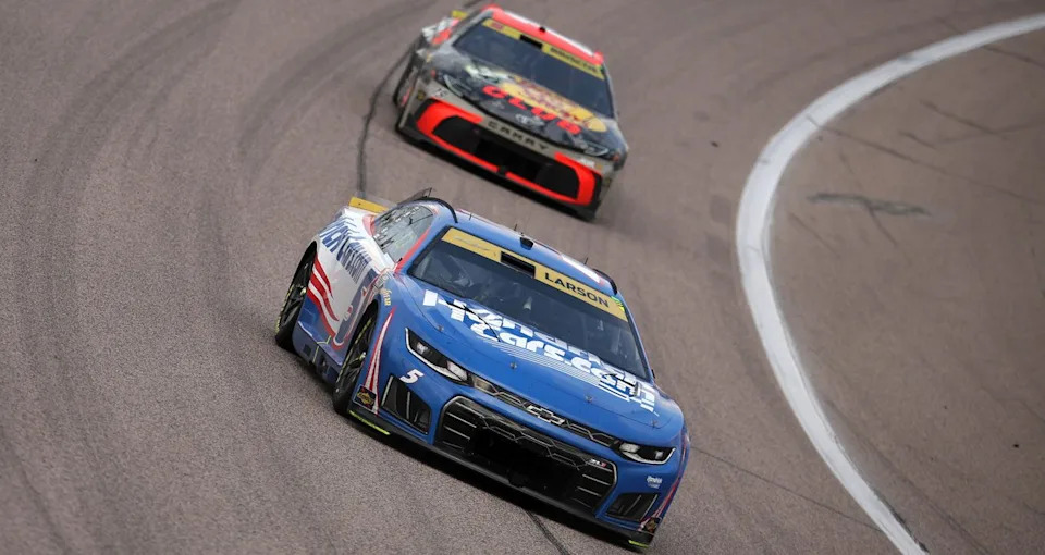 Kansas Dominance Powers Larson and No. 5 Team as Chase Momentum Shifts 2 Kyle Larson celebrates dominant Kansas win for Hendrick Motorsports No. 5