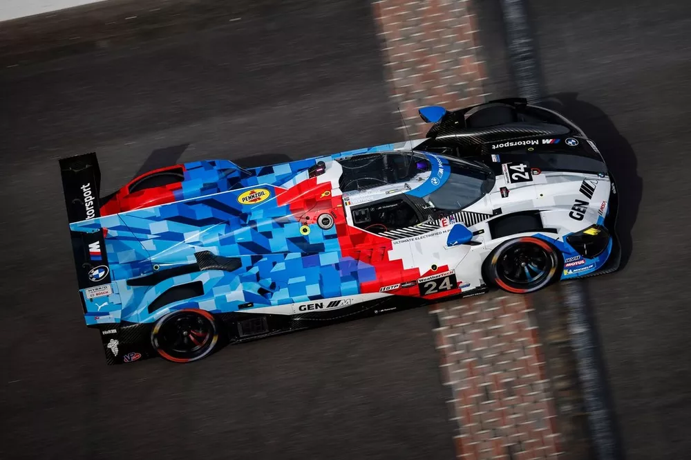 Rasmussen and Boulle Secure Thrilling LMP2 Win at Indianapolis with Smart Fuel Strategy 3 Sheldon van der Linde passes Earl Bamber to win in IMSA