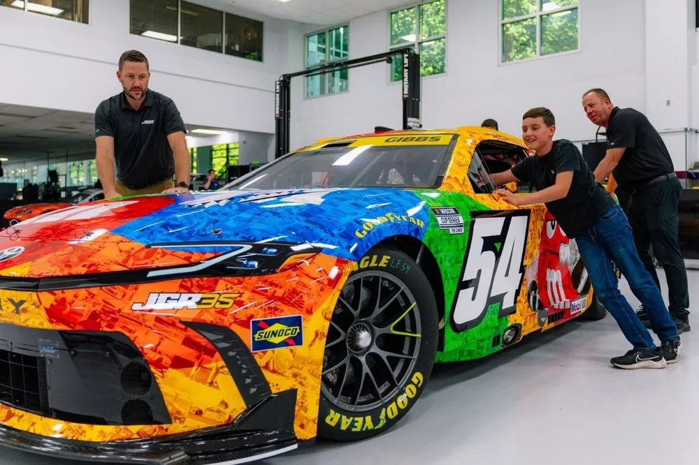 Ty Gibbs Opens Up on Grief, Supporting Brexton Busch, and M&M's NASCAR Comeback 2 Ty Gibbs discusses supporting Brexton Busch ahead of Bristol tribute weekend
