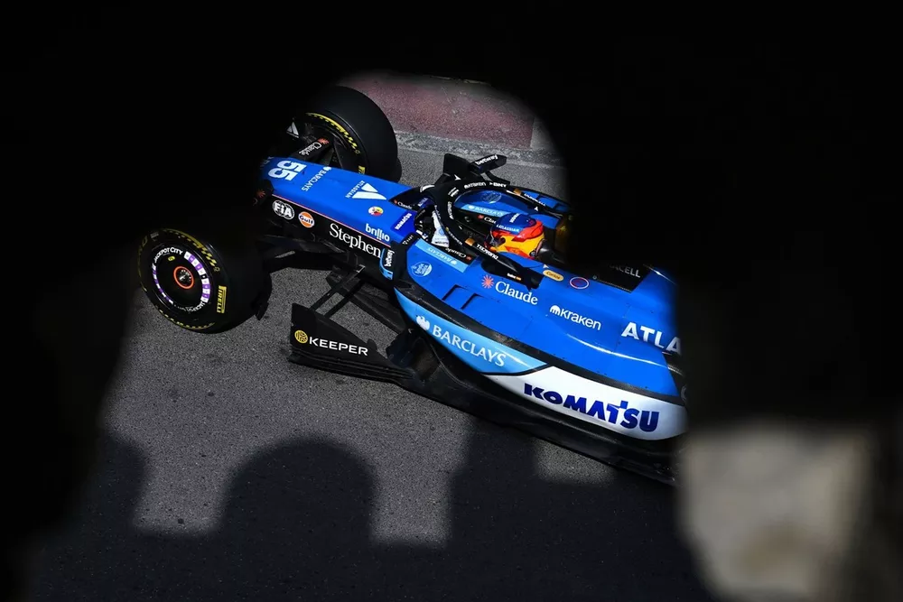 Williams’ Long-Awaited F1 Upgrade Shines in Baku – Was Q3 an Overachievement? 2 Williams FW48 running an upgraded chassis during Baku qualifying