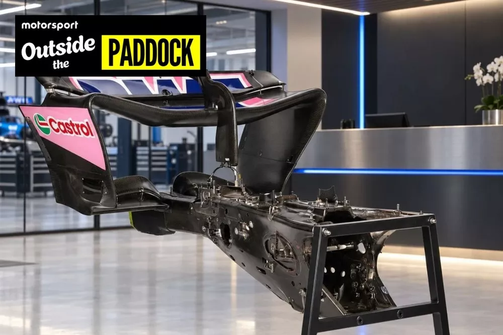 Alpine’s 2024 F1 Car Transformed Into Stunning Collector’s Showpiece 2 Alpine A524 2024 F1 rear wing and gearbox carrier display