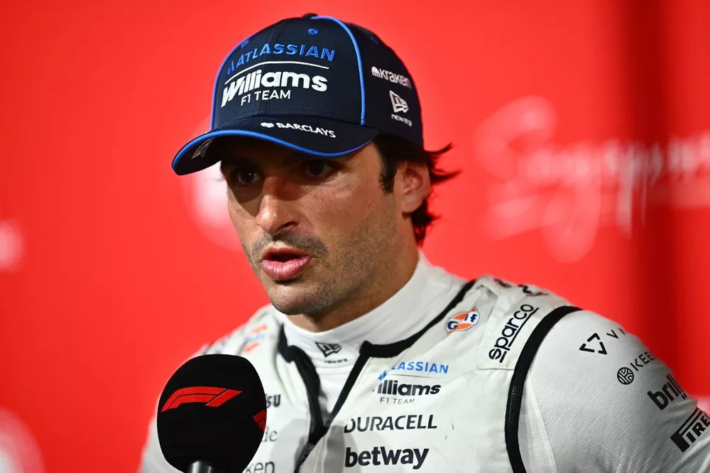 Carlos Sainz Doubts F1 2026 Finale Will End in Middle East 2 Carlos Sainz addresses media amid uncertainty over Middle East season finale