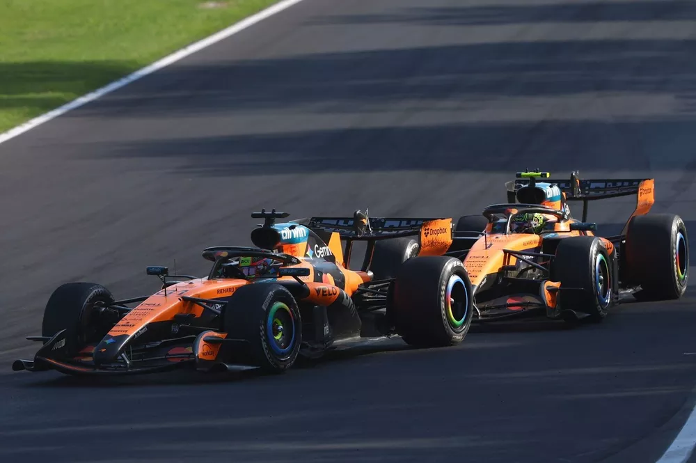 McLaren Drivers Confirm They’re Still Allowed to Race Each Other 3 McLaren balances free racing with avoiding contact through pragmatic guidance