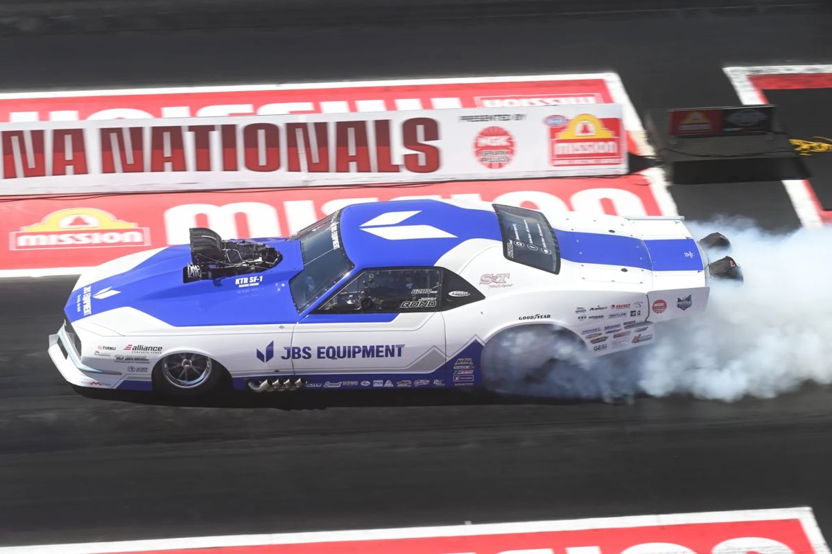 Thrilling Championship Clash Set for JBS Equipment NHRA Pro Mod Vegas 2 Pro Mod championship contenders at Las Vegas Motor Speedway