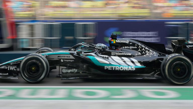 George Russell Overcomes PU Issues to Lead Singapore GP Practice 2 George Russell leads Singapore GP practice for Mercedes at Marina Bay
