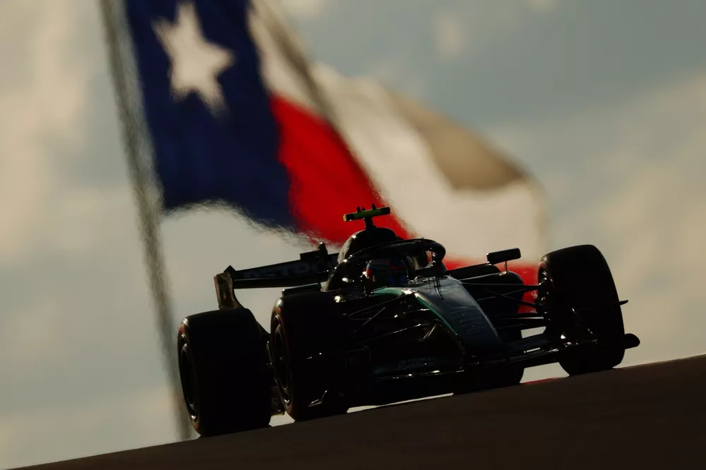 F1 United States GP Sunday: Full Schedule, Weather Update & Watching Guide 3 Fans and teams prepare for the United States GP Sunday schedule and forecast