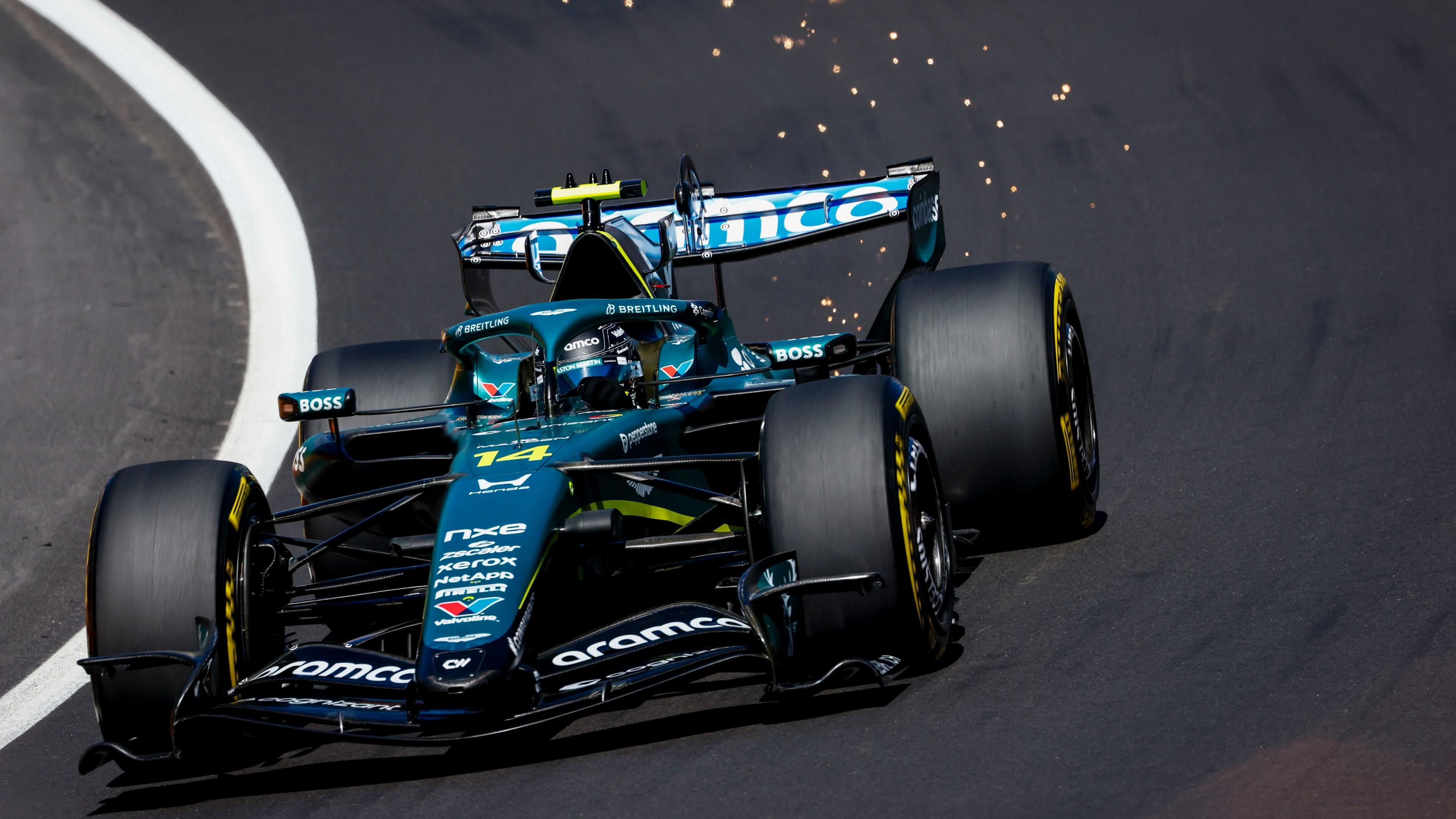 Honda Reveals Major Fernando Alonso Update After 'Investigation' Call 3 Honda engineers manage Formula 1 power unit updates ahead of Singapore