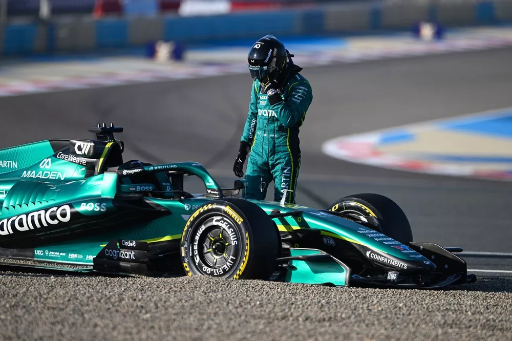 Lance Stroll Struggles as Honda F1 Engine Slows Aston Martin by 2 Seconds 2 Aston Martin running Honda power on a long straight, highlighting top-speed deficit