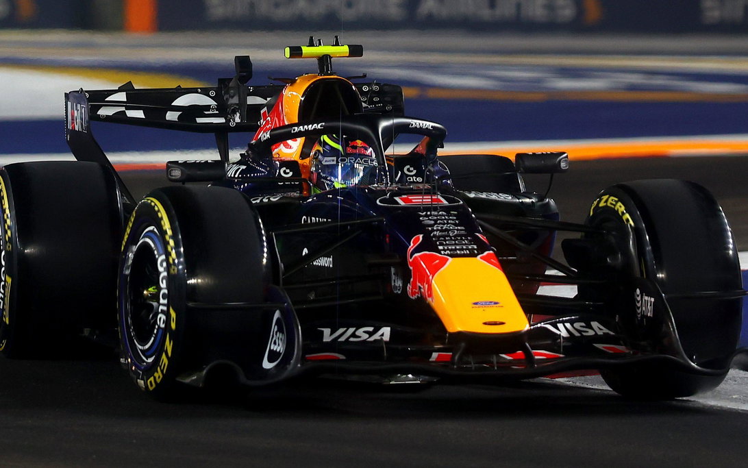 Isack Hadjar’s Singapore GP Struggles Persist Despite Power Unit Swap 2 Isack Hadjar during a difficult Singapore GP weekend with Red Bull RB22