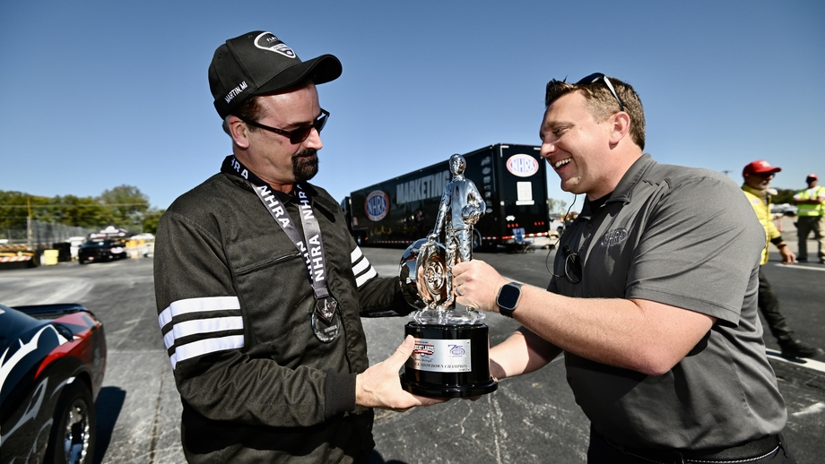 Lee Hartman's Dodge Makes History with First Wally, Top Qualifier, and Fastest Flexjet Pass 2 Lee Hartman’s Dodge Challenger Drag Pak at World Wide Technology Raceway