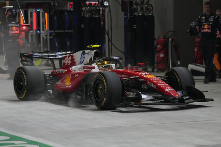 Lewis Hamilton Rushed to FIA Medical Team After Tough Singapore GP 3 Lewis Hamilton looks unwell after the Singapore Grand Prix