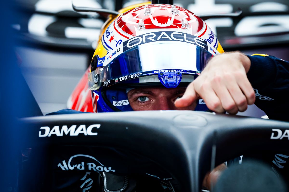 Max Verstappen’s Bold One-Lap Move and Pirelli Insights on Singapore Sprint Pole 3 Red Bull’s Max Verstappen leads sprint qualifying at Marina Bay
