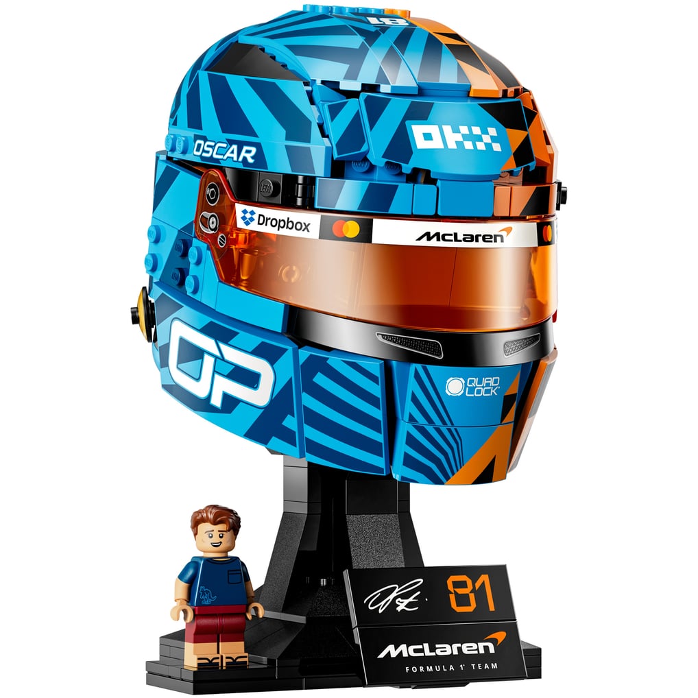 Oscar Piastri’s ‘Signature’ Revealed as Key to McLaren’s Ongoing F1 Challenges 3 Oscar Piastri’s McLaren helmet livery amid adaptation to the 2026 Formula 1 car