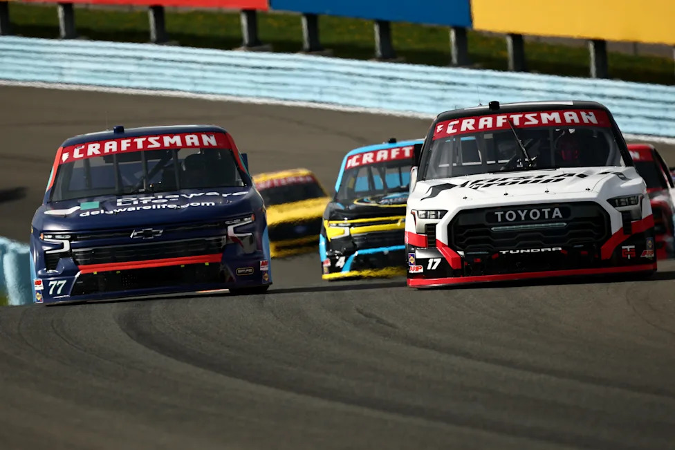 Heavy Rain Delays NASCAR O'Reilly Race to Late Sunday in Charlotte 3 Weather forces schedule changes at Charlotte Motor Speedway