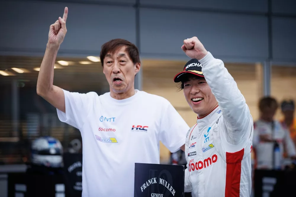 Super Formula Fuji: Igor Fraga Triumphs as Kakunoshin Ohta Nears Championship 3 Kakunoshin Ohta holds second at Fuji to strengthen his Super Formula title position
