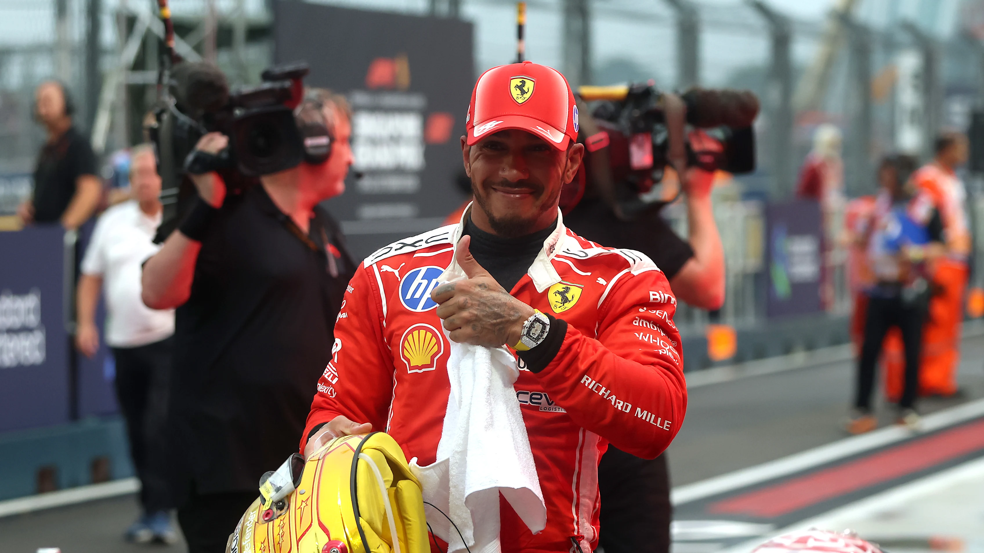 Hamilton Thrilled with Stunning Start at Singapore Sprint 2 Lewis Hamilton during the Singapore F1 Sprint at Marina Bay