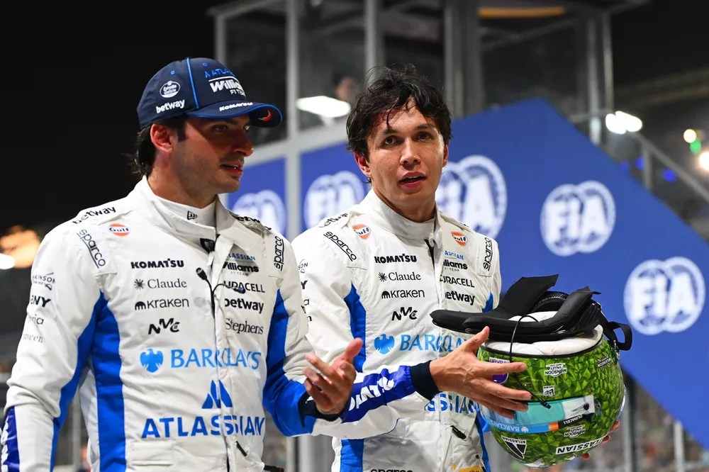 Alex Albon Praises Williams for Best Cooling Vests in Racing 1 williams has better cooling vests than anyone alex albon Alex Albon Praises Williams for Best Cooling Vests in Racing