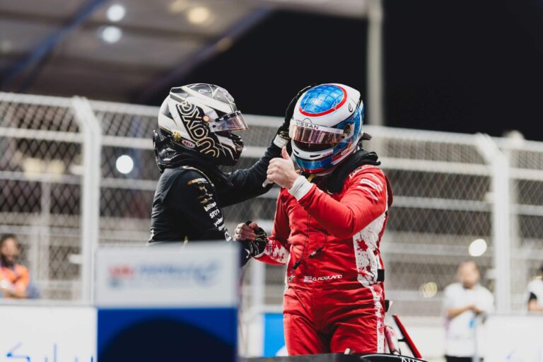 couldnt do much in the last corner rowland gnther explain Oliver Rowland Admits ‘Panic’ Cost Him Formula E Victory