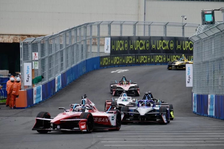 Oliver Rowland Gears Up to Defend Formula E Title Fiercely 3 oliver rowlands dream formula e season continues as nissan Oliver Rowland Gears Up to Defend Formula E Title Fiercely