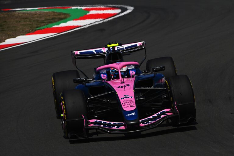Mercedes Halts Alpine Share Race Over Crucial Difference 4 surprising f1 partnership mercedes eyes alpine stake Mercedes Halts Alpine Share Race Over Crucial Difference