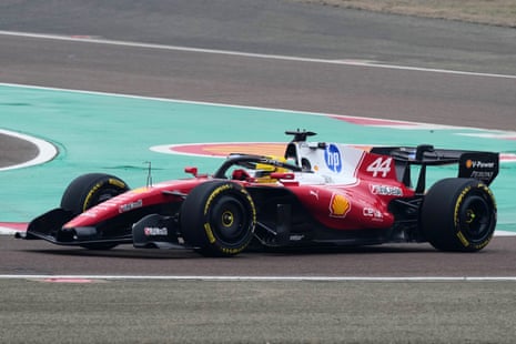 Lewis Hamilton discusses 2026 F1 power unit changes