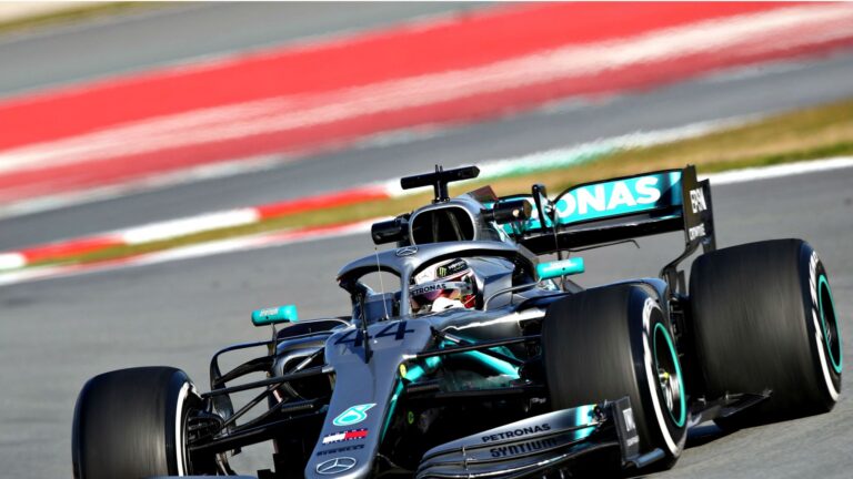 f1 mercedes and lewis hamilton motivated by history quest f1 Lewis Hamilton Gains Huge Support to Conquer Title Challenge and Make F1 History