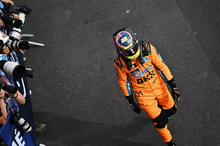 piastri slams unacceptable sainz blue flag incident accepts Oscar Piastri Confirms Carlos Sainz Messages After Blue Flag Incident