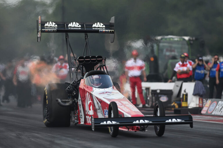 brainerd nationals qualifying highlights and recap Capps, Kalitta, Hartford, and A. Smith Dominate NHRA Nationals At The Rock