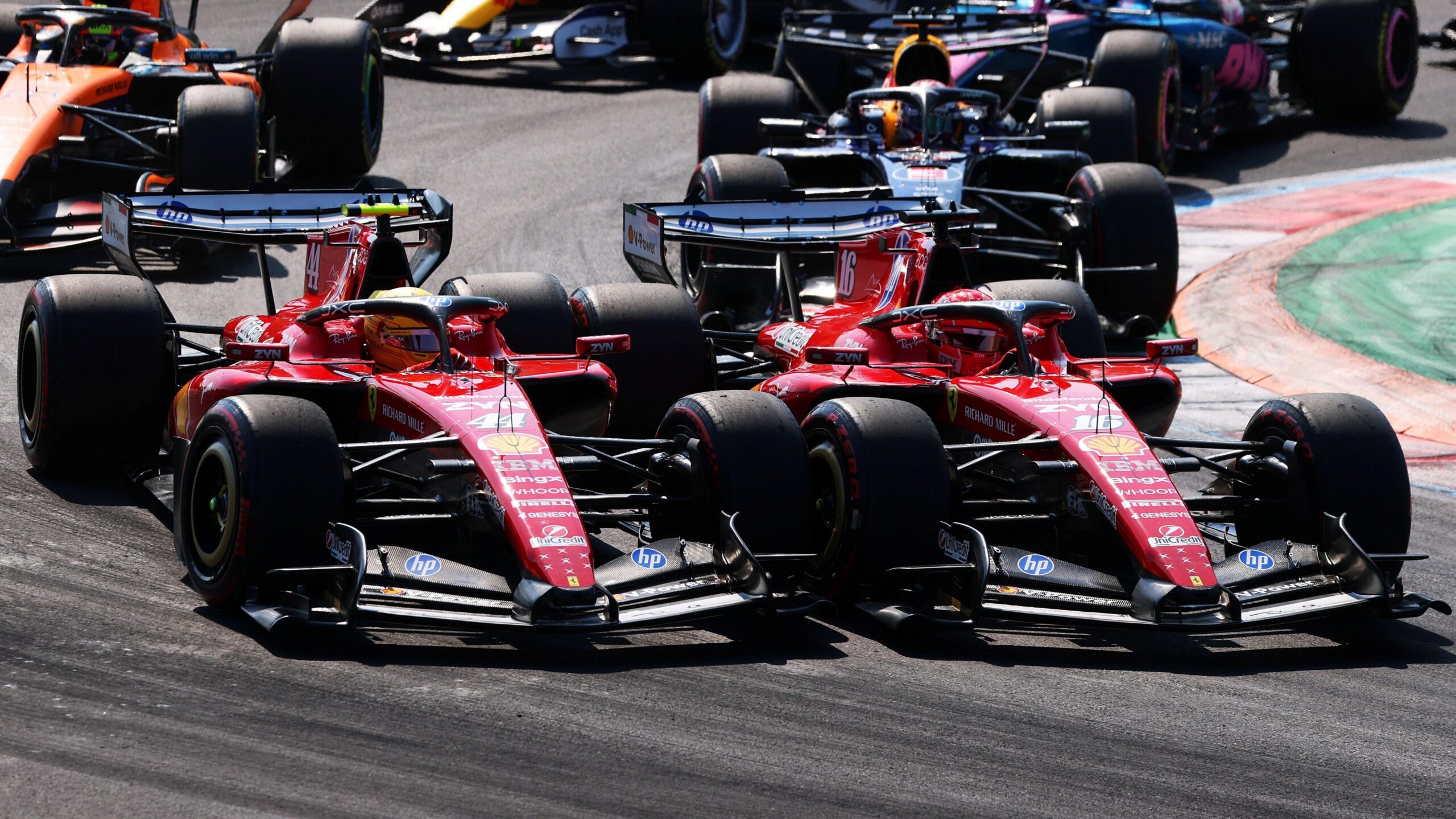 Oscar Piastri reveals ‘bizarre’ battle with Hamilton at Italian GP 1 italian grand prix lewis hamilton says it is far too late to be scaled Oscar Piastri reveals ‘bizarre’ battle with Hamilton at Italian GP