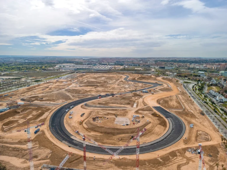 madring paves its iconic la monumental corner F1 Faces Toughest Challenge Yet at High-Stress La Monumental Madring Corner