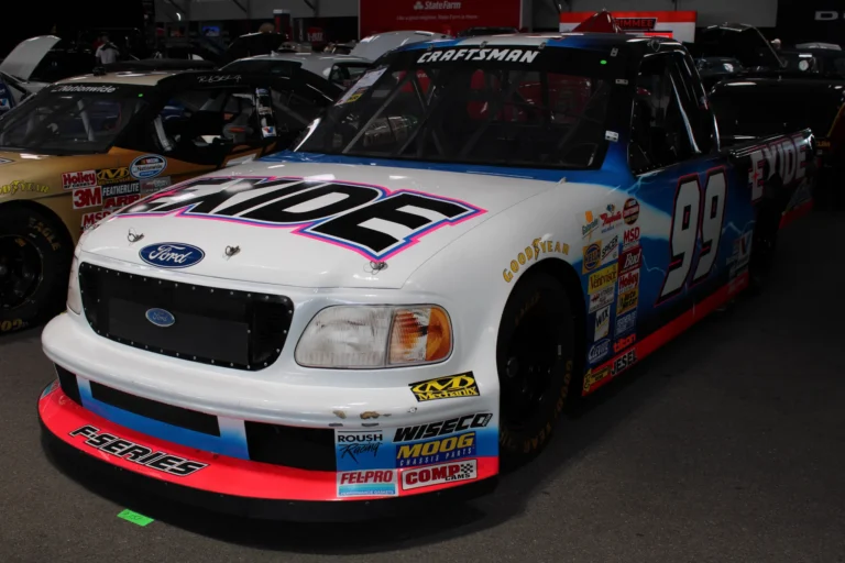 Kurt Busch Pays $110K to Reclaim His Rookie NASCAR Truck 15 steven taranto on x a kurt busch exide batteries f 150 from the Kurt Busch Pays $110K to Reclaim His Rookie NASCAR Truck