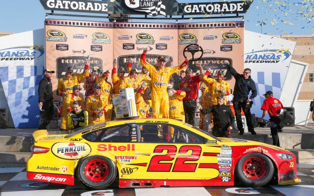 updated nascar sprint cup chase standings after joey loganos win Joey Logano Hit by Kansas Flat Tire but Still in NASCAR Chase