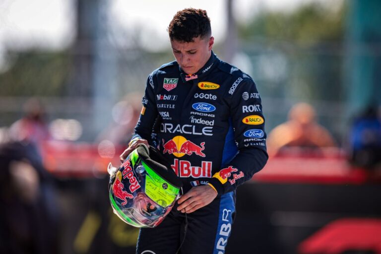isack hadjar disappointed with his qualifying performance in miami Hadjar Labels Singapore Race Performance as ‘Very Poor’